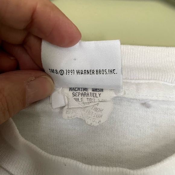 VTG 1991 Acme Clothing Roadrunner Shirt - Picture 3 of 8